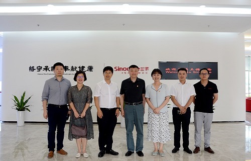 商务部西亚非洲司贺松副司长调研bg大游生物